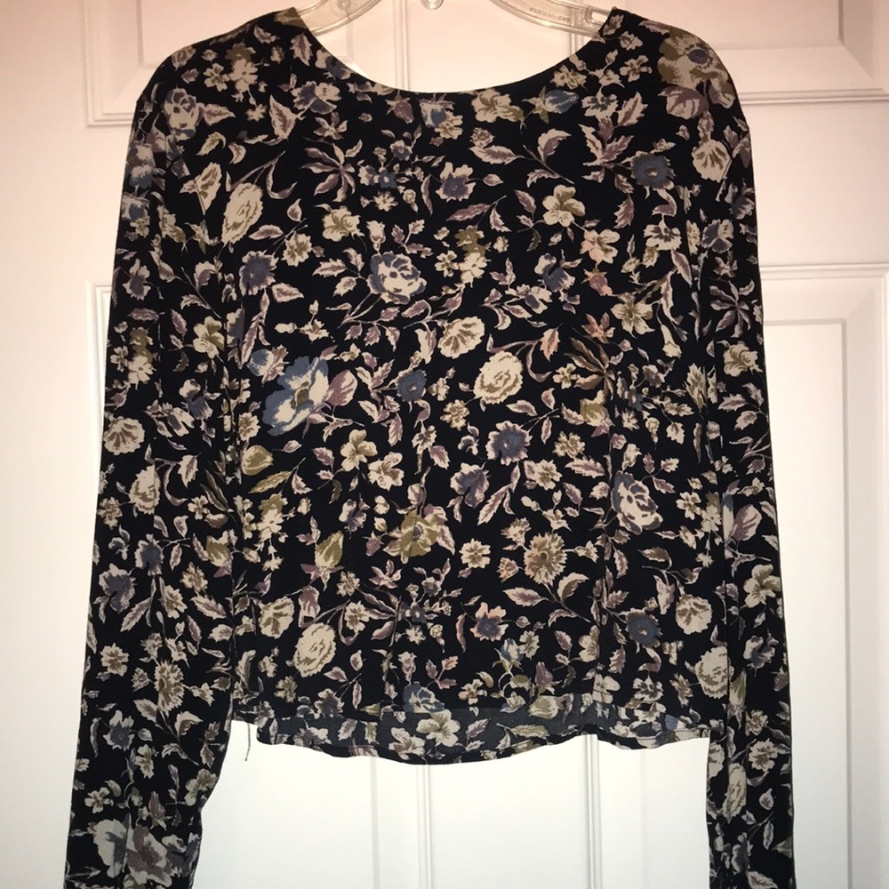 Floral long sleeve UO blouse